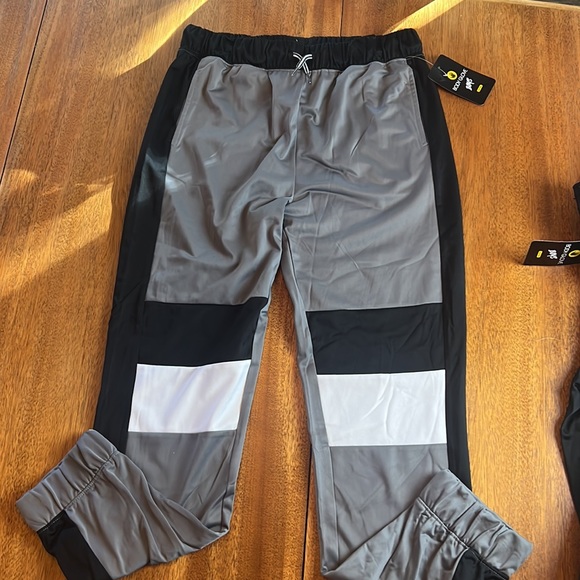 NWT Body Glove 4 Pairs & 2 Thermal Bundle, Boys L 14-16 - Picture 2 of 12